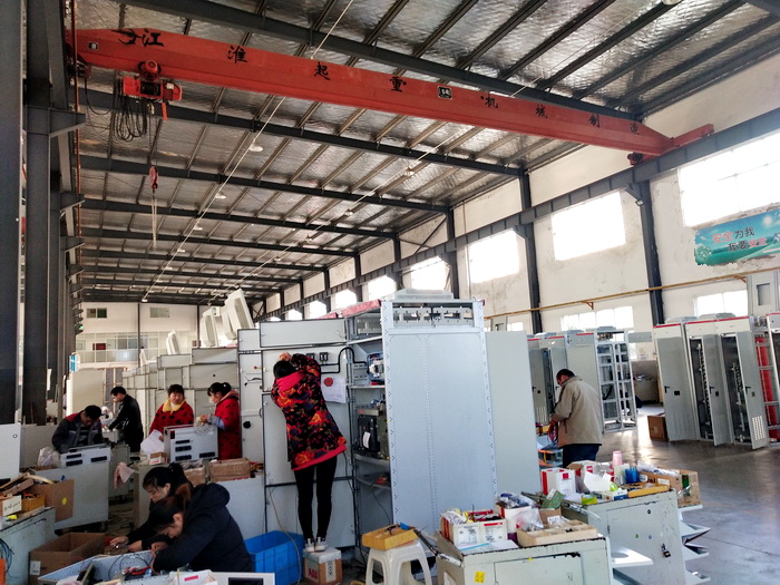 二次员工接线中.jpg